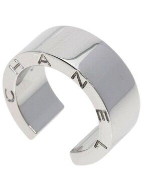Chanel Signature Ring 18k White Gold